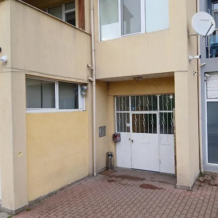 Levskig Family Flat 10 Min From Airport And Center