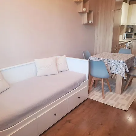 Levskig Family Flat 10 Min From Airport And Center Apartmán *